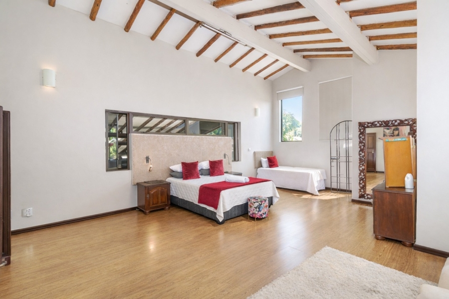 8 Bedroom Property for Sale in Schoemansville North West